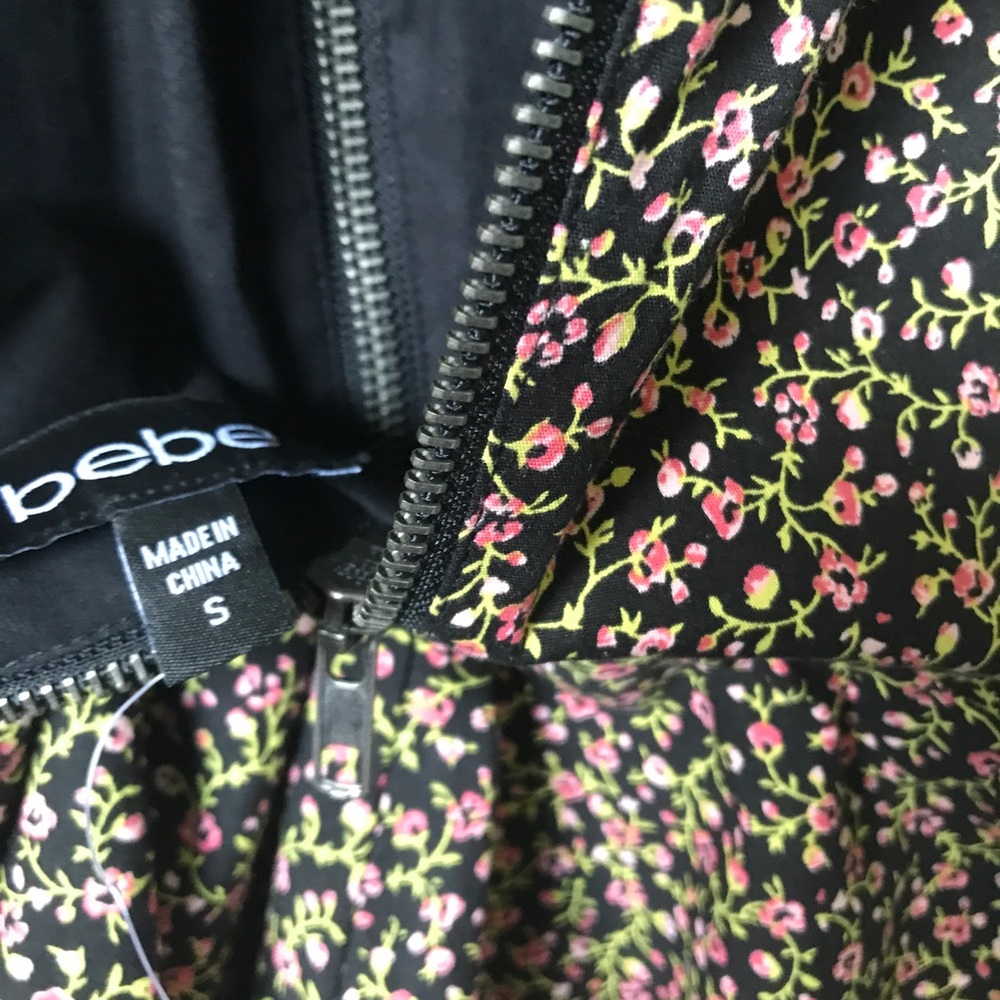 Bebe Fit Flare Floral Sleeveless Zip detail dress - Picture 8 of 8
